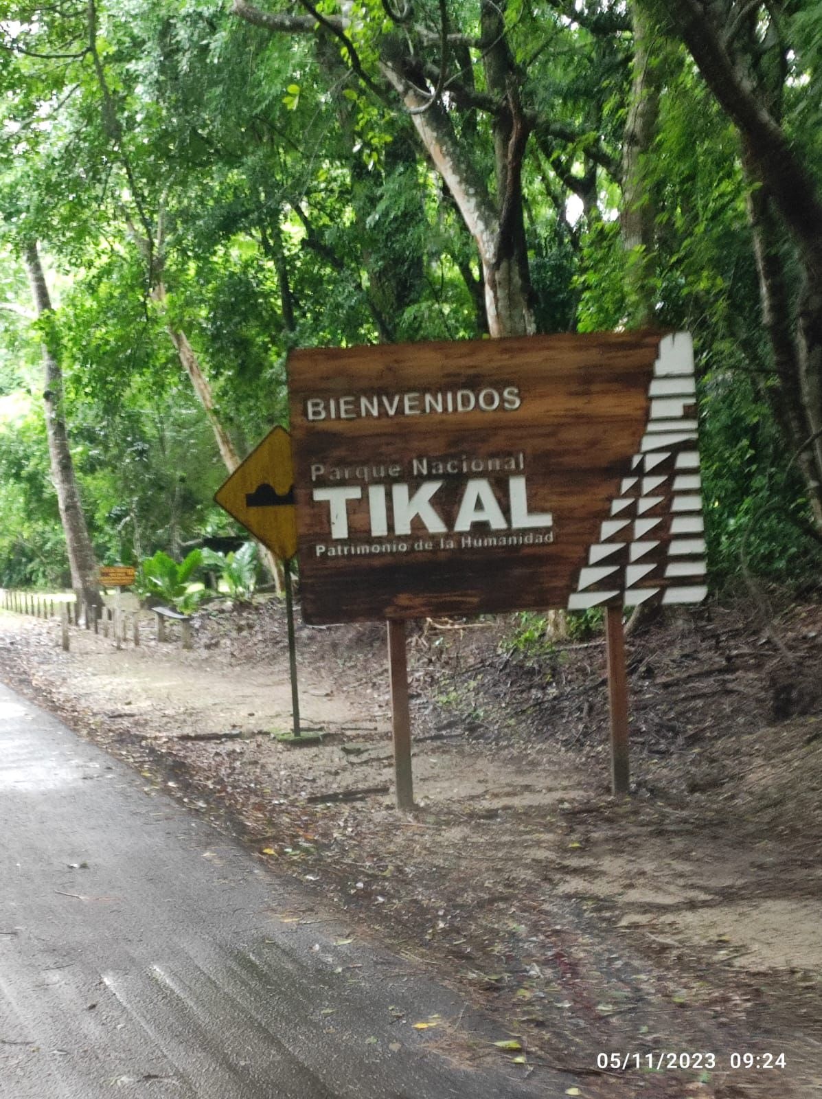 Desde Flores Tour al Atardecer en Tikal (Entradas incluidas) — foto 5